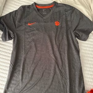 Clemson Men’s Nike v neck shirt